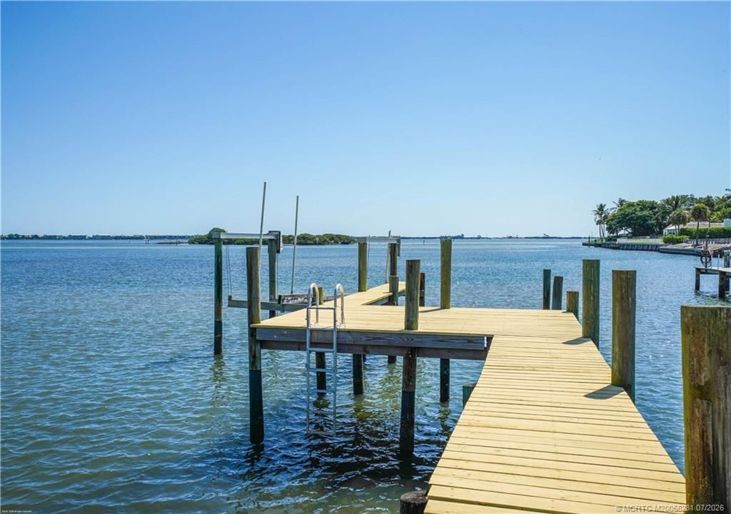 118 S Sewalls Point Road, Stuart, FL 34996 Photo