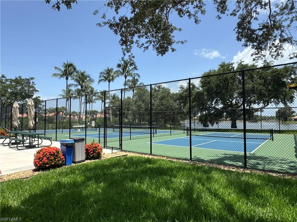 4402 Novato Ct, Naples, FL 34109 Photo