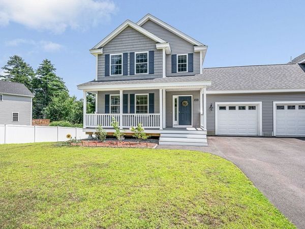 42 Terraceview, Unit A, Hudson, NH 03051