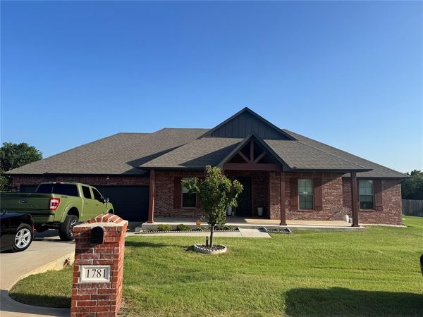1781 Porter Street, Guthrie, OK 73044