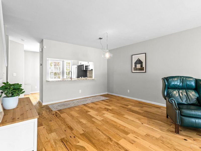 600 Delta Avenue, Unit 24, Cincinnati, OH 45226 Photo 6