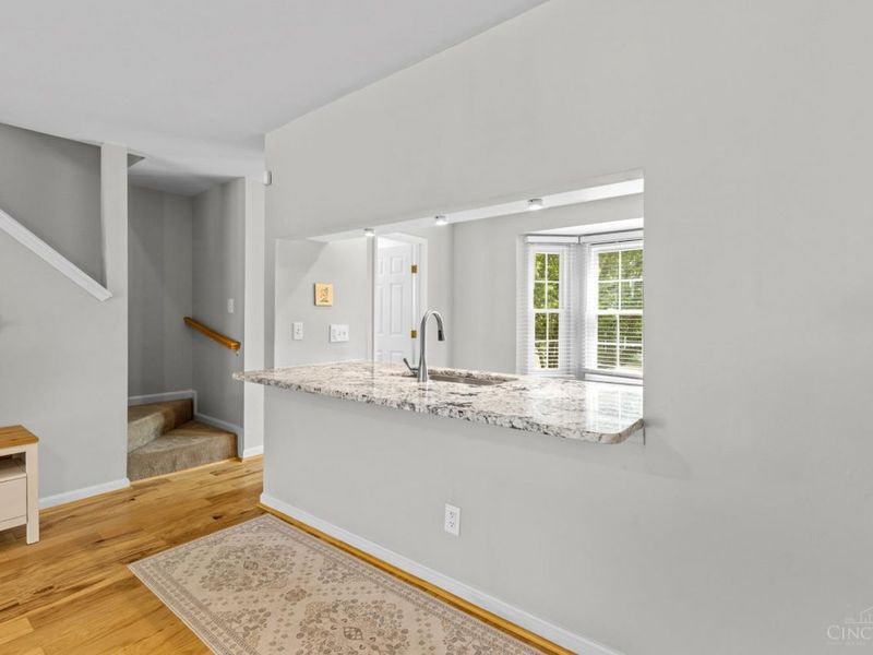 600 Delta Avenue, Unit 24, Cincinnati, OH 45226 Photo 8