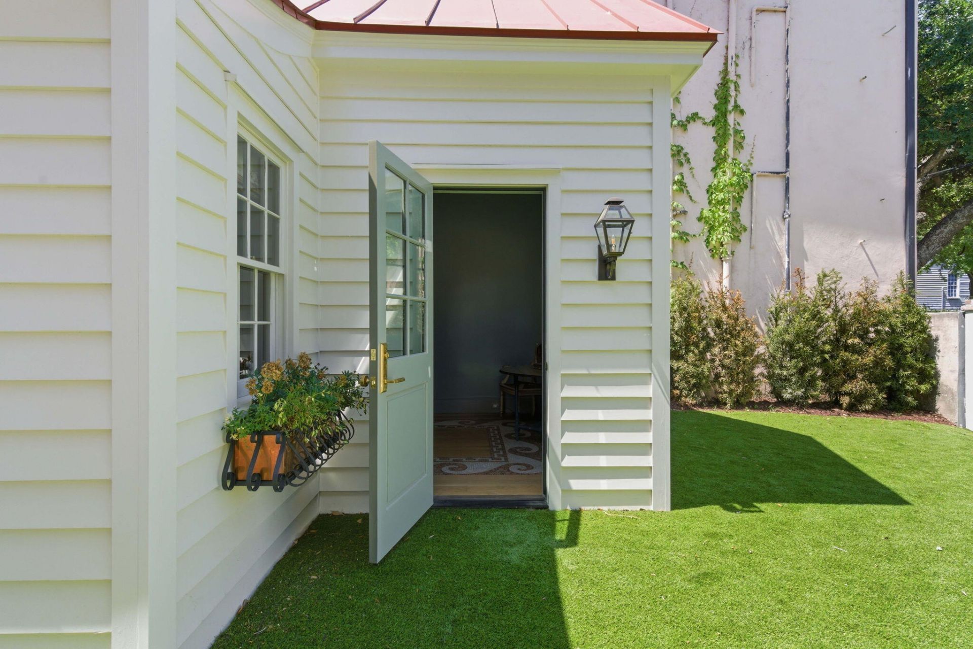55 Elizabeth Street Photo 72