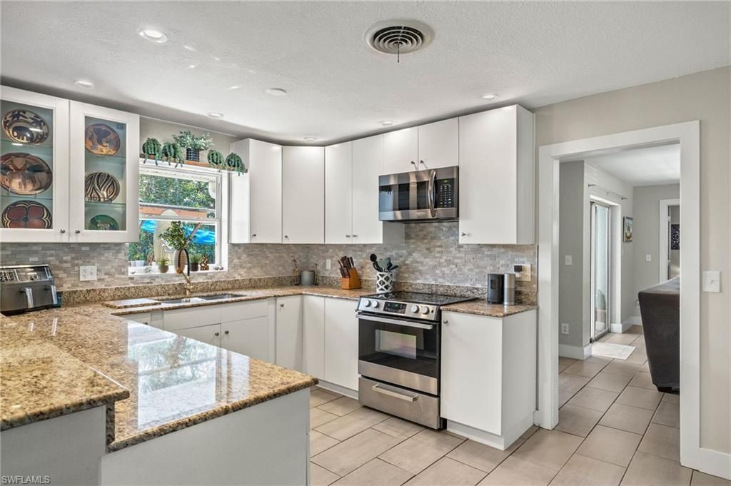 1262 Carlene Ave, Fort Myers, FL 33901 Photo