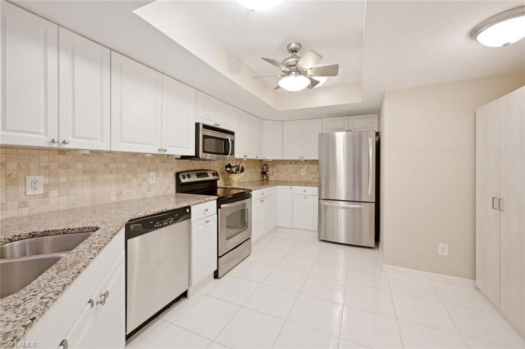 4987 Pepper Cir, Unit 107, Naples, FL 34113 Photo