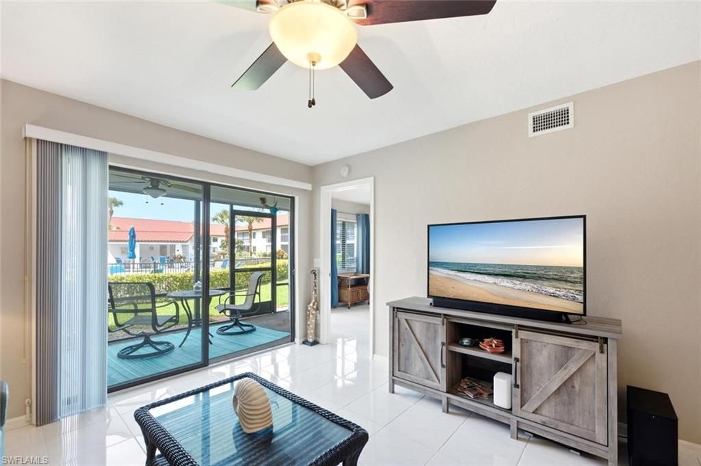 4987 Pepper Cir, Unit 107, Naples, FL 34113 Photo