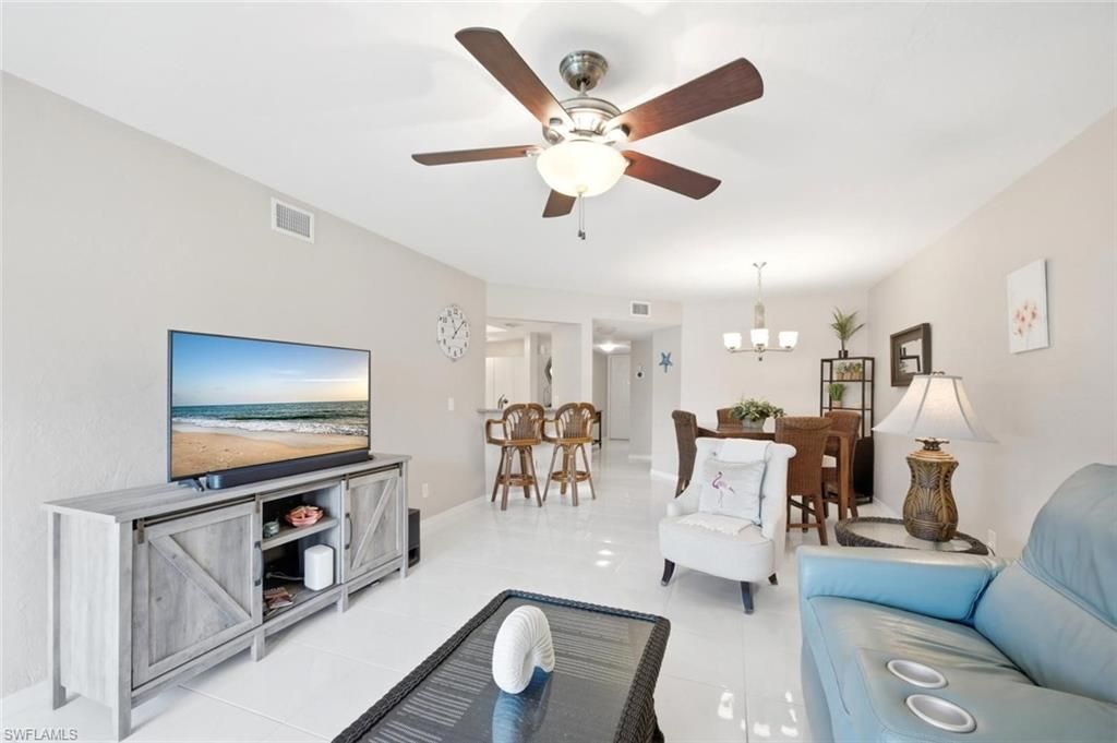 4987 Pepper Cir, Unit 107, Naples, FL 34113 Photo