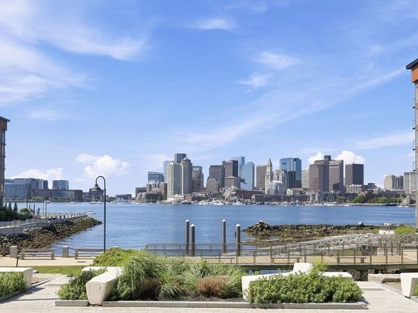 45 Lewis St, Unit 511, Boston, MA 02128
