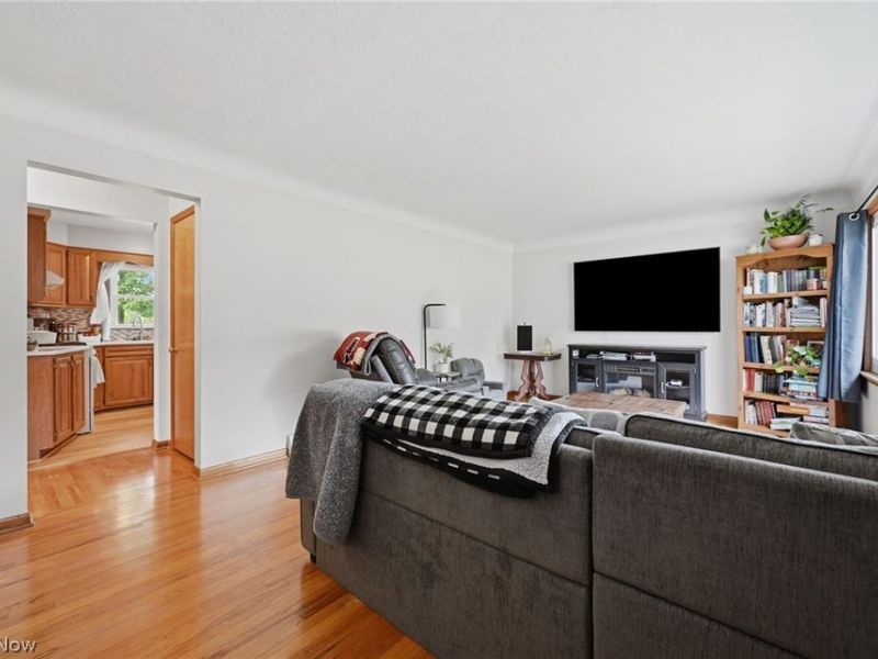 29521 Schwartz Road, Westlake, OH 44145 Photo 9