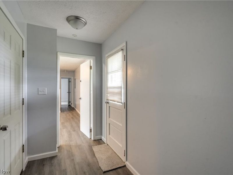 2415 Regentview Street NE, Canton, OH 44705 Photo 6