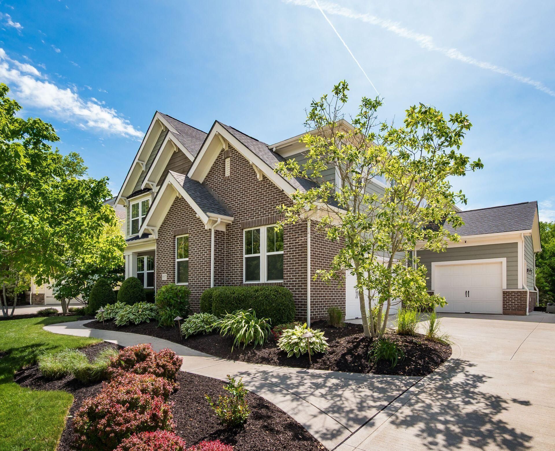 9557 Persimmon Place, Plain City, OH 43064 Main Photo