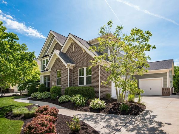 9557 Persimmon Place, Plain City, OH 43064