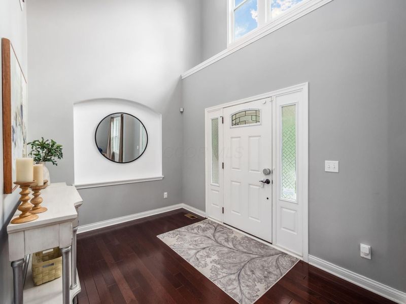 9557 Persimmon Place, Plain City, OH 43064 Photo 5