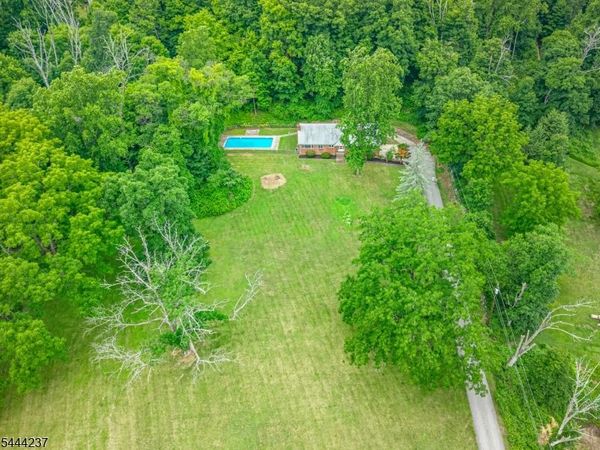 517 County Rd 517, Vernon, NJ 07461