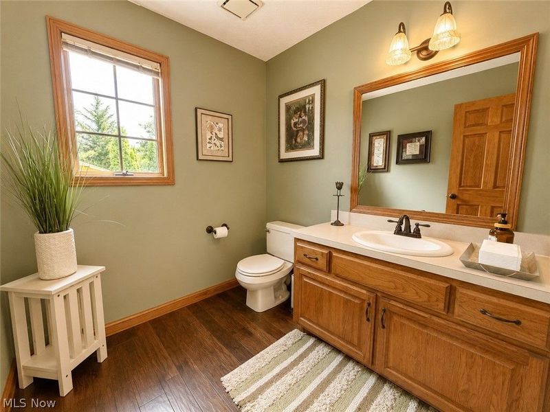 6834 Harbor Drive NW, Canton, OH 44718 Photo 16
