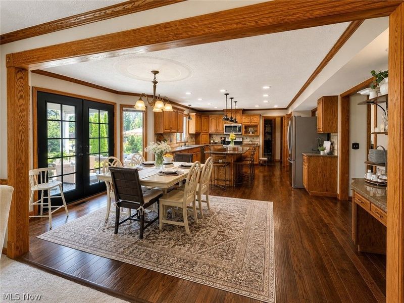 6834 Harbor Drive NW, Canton, OH 44718 Photo 9