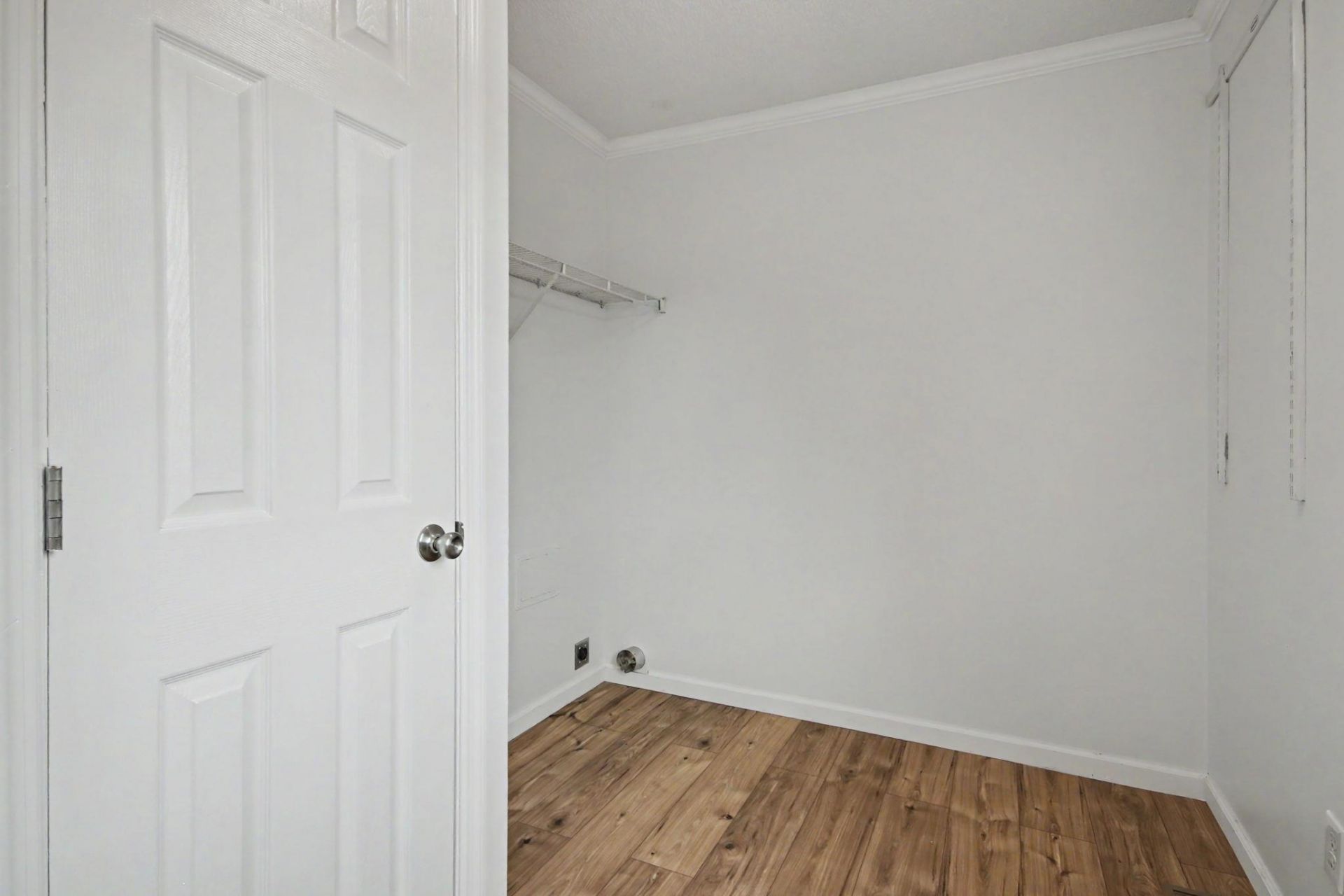 232 Weyburn St.  Photo 20