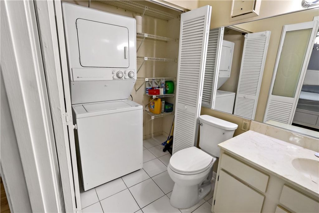 1129 Breezy Way, Unit 8F, Sebastian, FL 32958 Photo