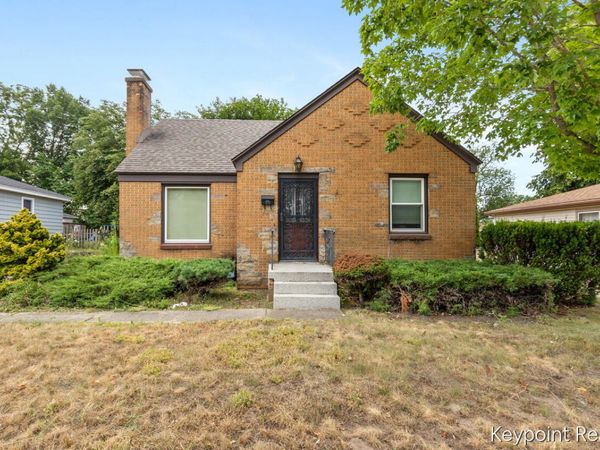 2027 Greenfield Avenue SW, Wyoming, MI 49519