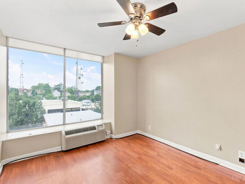 810 Matson Place, Unit 305, Cincinnati, OH 45204 Photo 13
