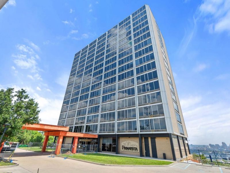 810 Matson Place, Unit 305, Cincinnati, OH 45204 Photo 2