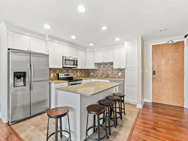 810 Matson Place, Unit 305, Cincinnati, OH 45204 Photo 22