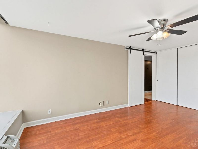 810 Matson Place, Unit 305, Cincinnati, OH 45204 Photo 8
