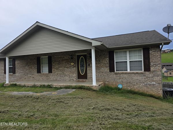 315 Dogwood Rd, New Tazewell, TN 37825