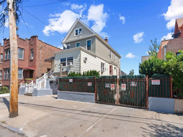 2280 Lyon Avenue , Bronx, NY 10462