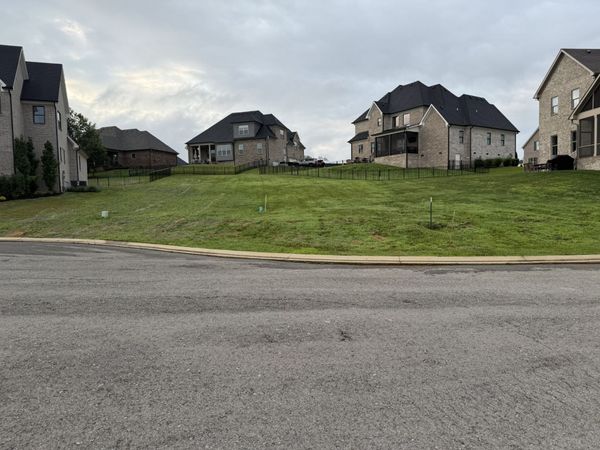 102 Wherry Ct, Unit 209, Hendersonville, TN 37075
