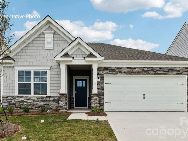 169 Maple Valley Street, Statesville, NC 28677