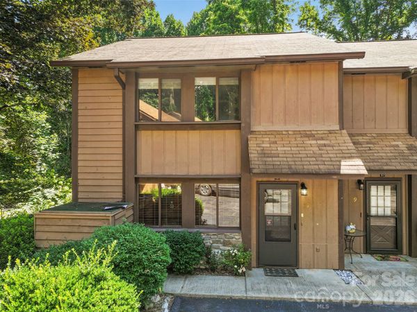 37 George Circle , Maggie Valley, NC 28751