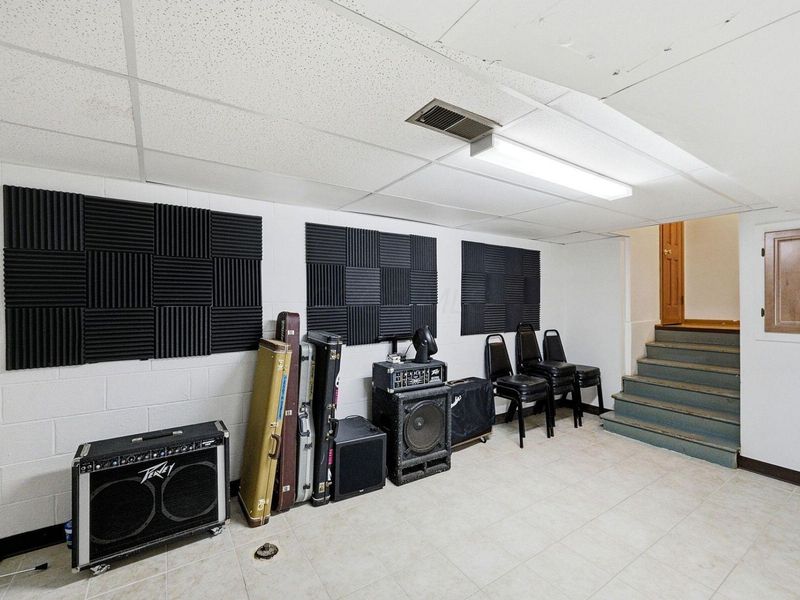 2445 Haverford Road , Columbus, OH 43220 Photo 40