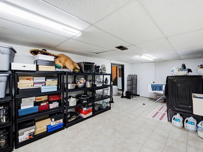 2445 Haverford Road , Columbus, OH 43220 Photo 43