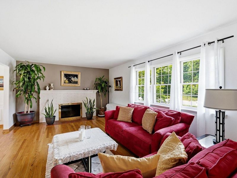 2445 Haverford Road , Columbus, OH 43220 Photo 7