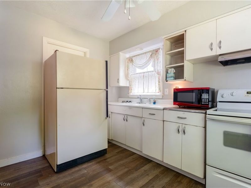 2256 Bailey Road, Cuyahoga Falls, OH 44221 Photo 11