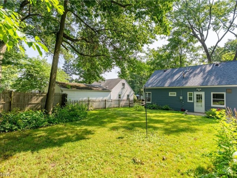 2256 Bailey Road, Cuyahoga Falls, OH 44221 Photo 33