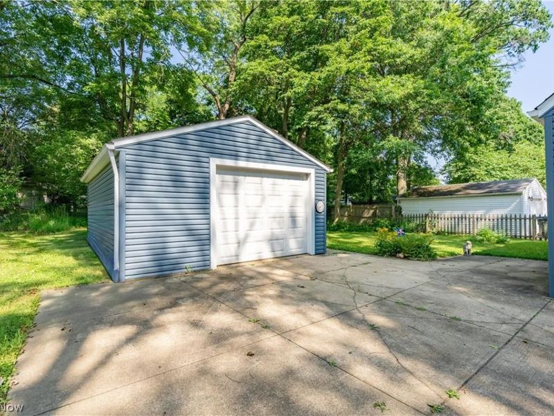 2256 Bailey Road, Cuyahoga Falls, OH 44221 Photo 34