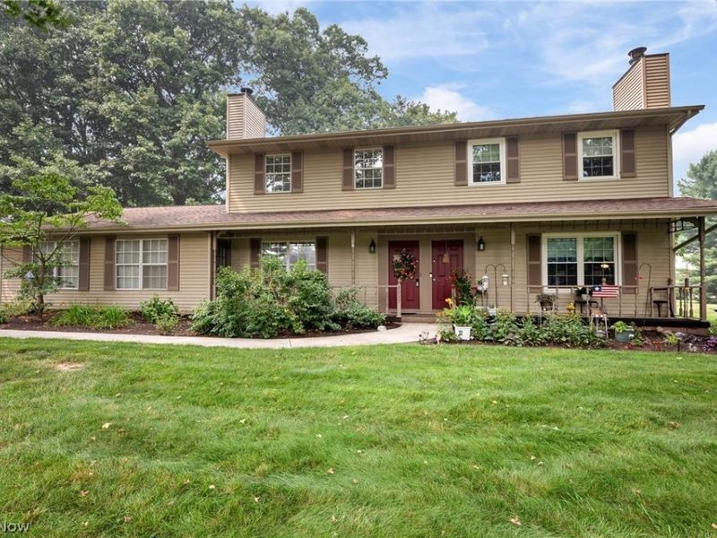 2927 Pleasant Street NW, North Canton, OH 44720 Photo 1
