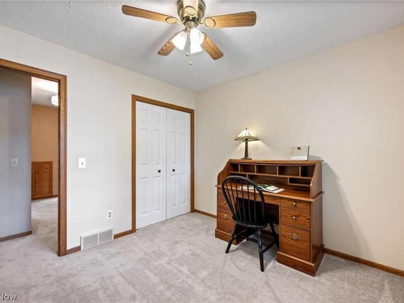 2927 Pleasant Street NW, North Canton, OH 44720 Photo 23
