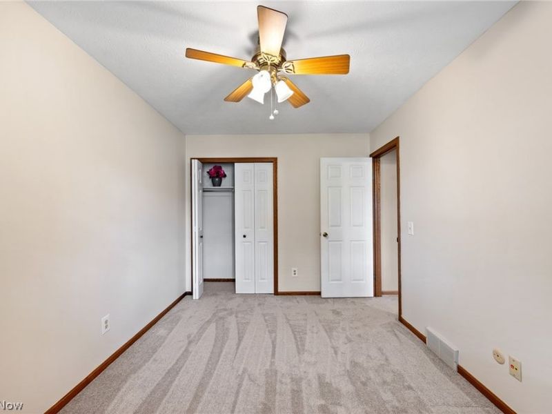 2927 Pleasant Street NW, North Canton, OH 44720 Photo 25