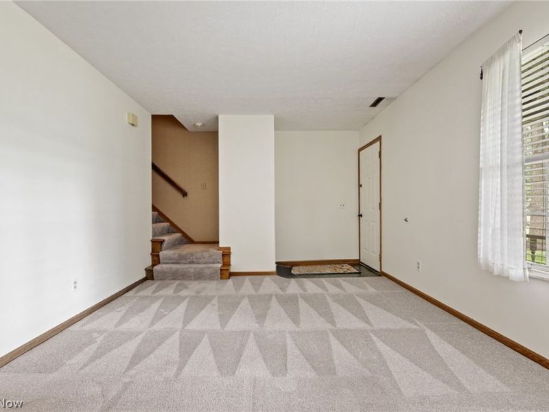 2927 Pleasant Street NW, North Canton, OH 44720 Photo 4