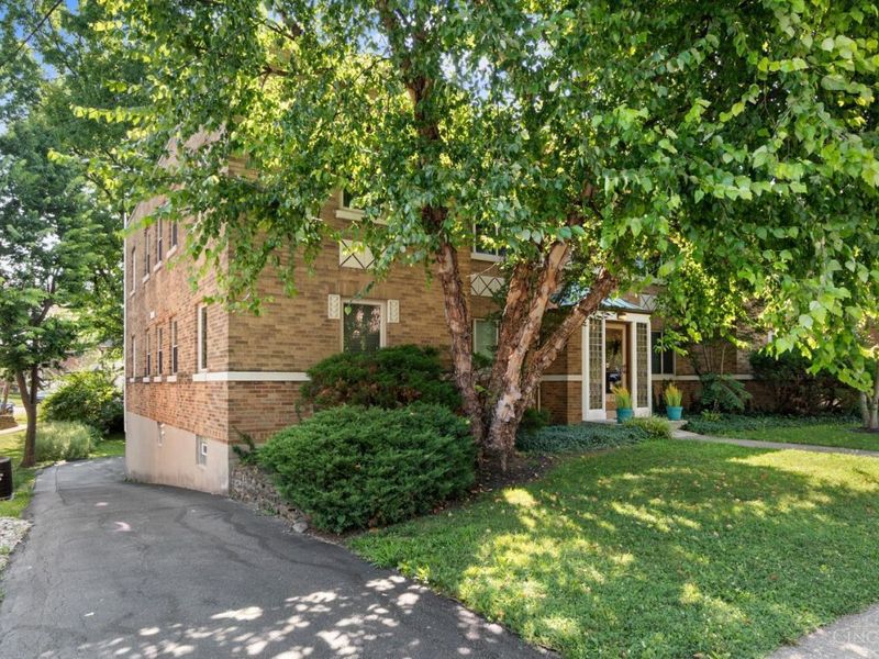 3420 Shaw Avenue, Unit 1, Cincinnati, OH 45208 Photo 2