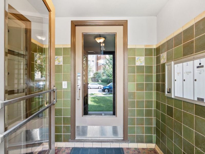 3420 Shaw Avenue, Unit 1, Cincinnati, OH 45208 Photo 4