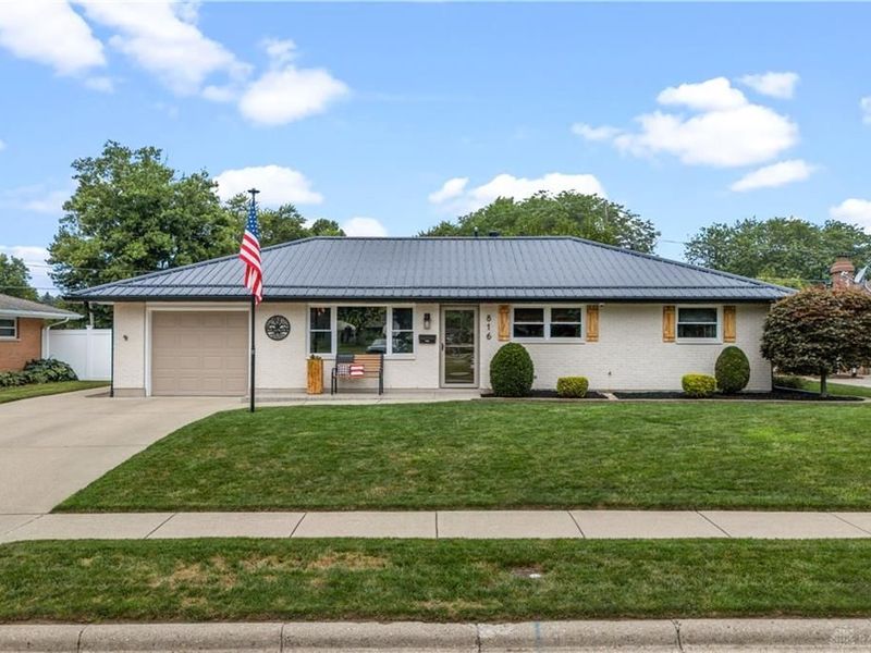 816 Louise Drive, Xenia, OH 45385 Photo 1