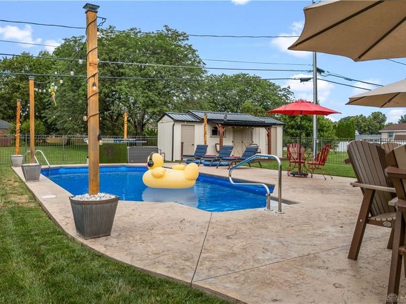 816 Louise Drive, Xenia, OH 45385 Photo 4