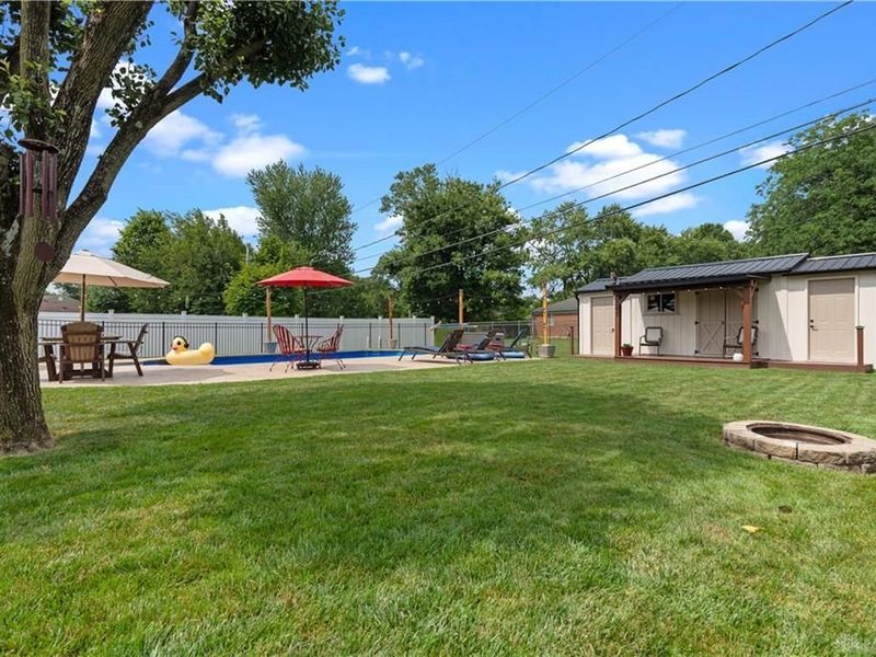 816 Louise Drive, Xenia, OH 45385 Photo 9
