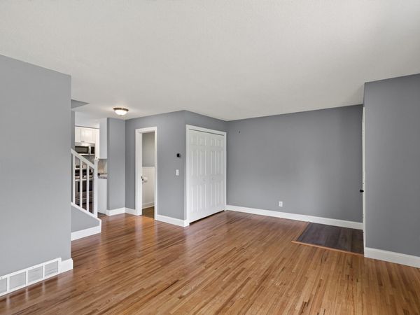 16124 Foliage Avenue W, Rosemount, MN 55068