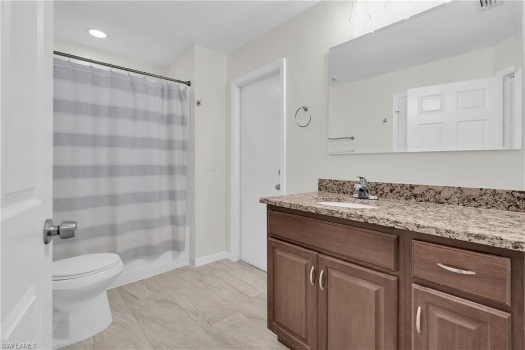 1237 Bermar St, Fort Myers, FL 33913 Photo