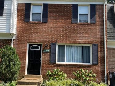 1210 THOMAS JEFFERSON PLACE, FREDERICKSBURG, VA 22405
